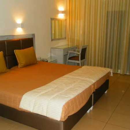 Hotel de apartamente Zafira 2*