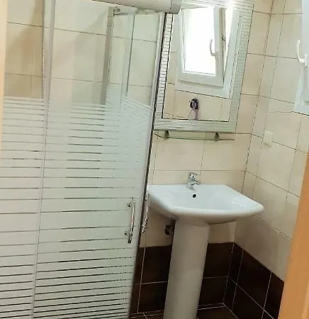 Zafira 2* Skala Rachoni (Thasos)