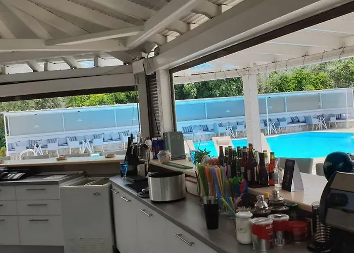 Apart Otel Zafira Skala Rachoni (Thasos)